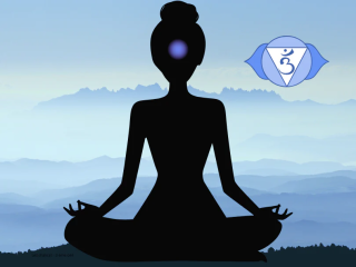Symbole du chakra Ajna, le troisième œil, en couleur indigo - Elemiah voyance